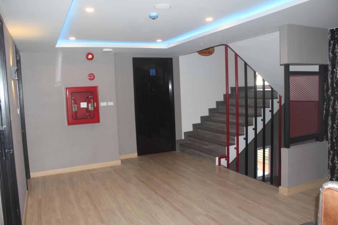 H-District Boutique Poshotel Μπανγκόκ Εξωτερικό φωτογραφία